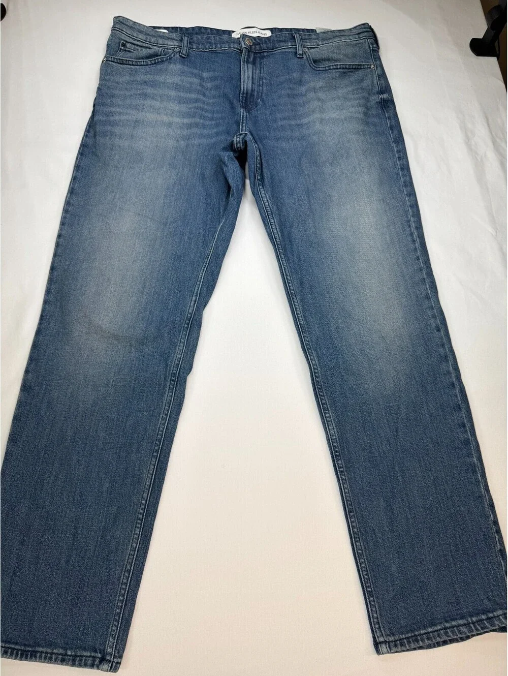 Calvin Klein Men's Jeans Slim Straight Medium Wash Mid Rise Solid Size 38 Blue